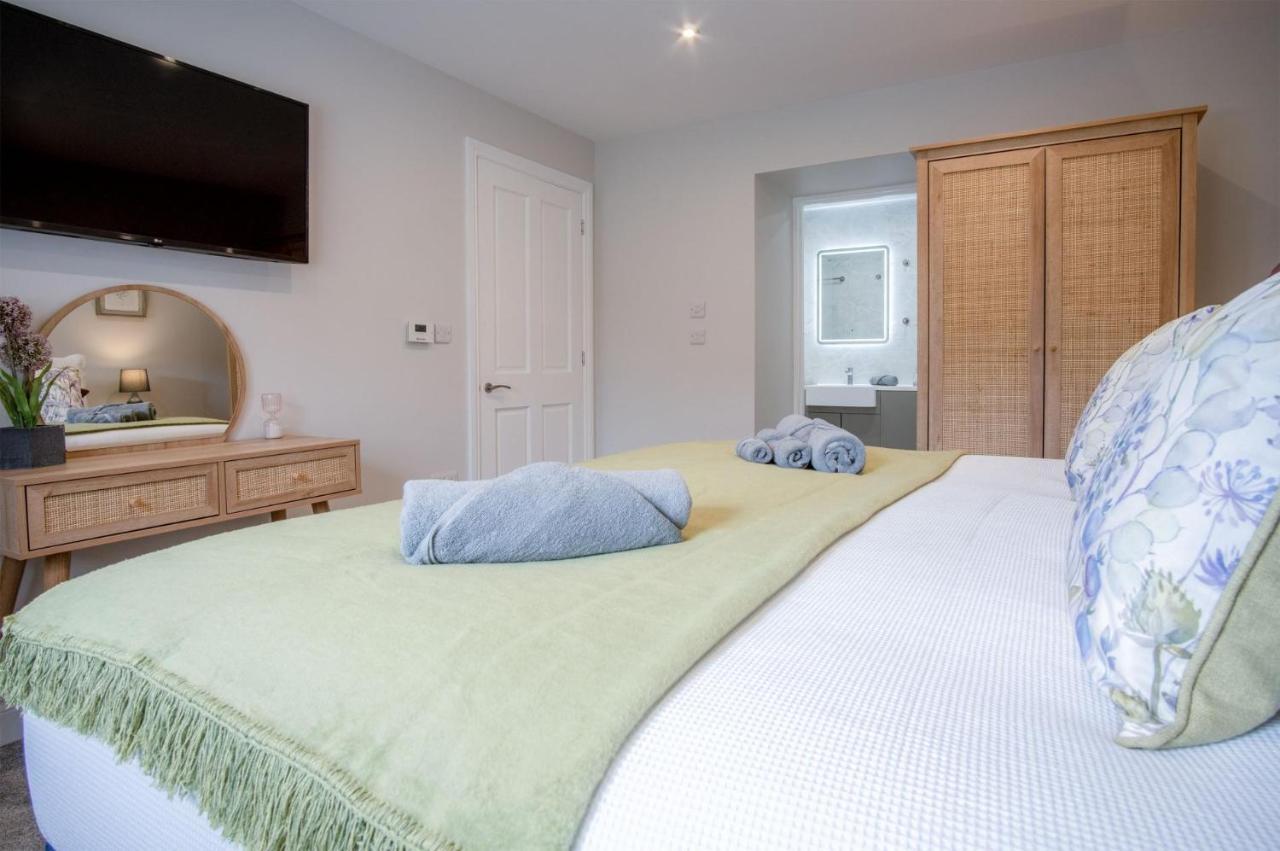 Kiln Park Farmhouse - 4 Bedroom Cottage - Нарберт Экстерьер фото